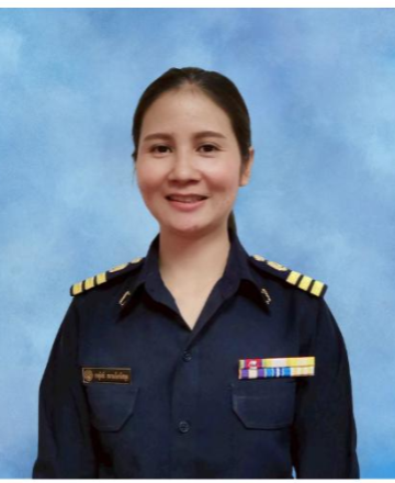 นางอรสุรัศมิ์   สมานเกัยรติสกุล